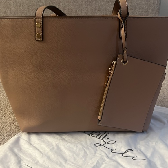 Mali + Lili Estie Organizational Recycled Vegan Leather Tote Taupe - Picture 6 of 6